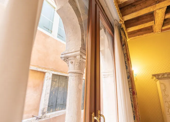 Bed & Breakfast Ca Valeri 3*