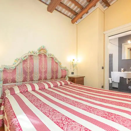 Bed & Breakfast Ca Valeri 3*